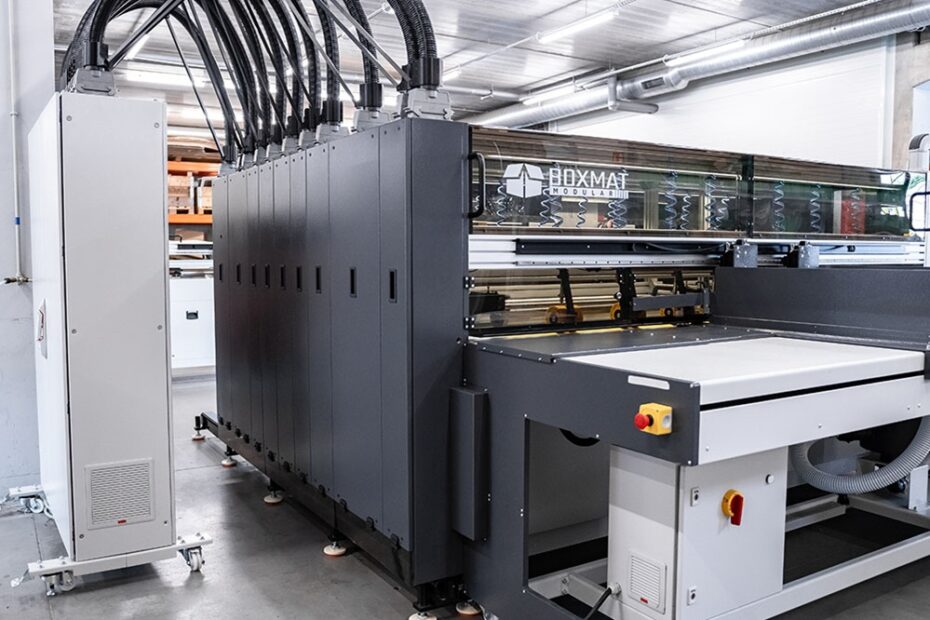 maszyna do produkcji pudeł