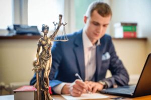 Odpowiedzialność zarządu sp. z o.o. za długi – kiedy członek zarządu ryzykuje własnym majątkiem?