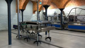 Dlaczego gotowa maszyna nie zawsze jest najlepszym wyborem dla firmy produkcyjnej?